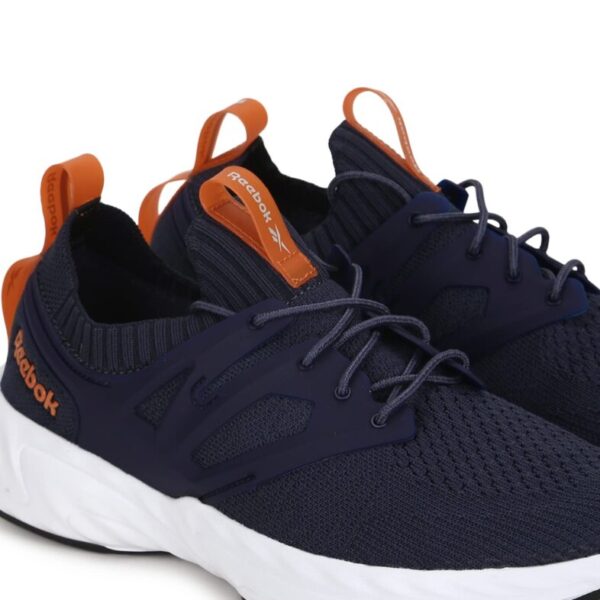 reebok gusto revolution ey 4069