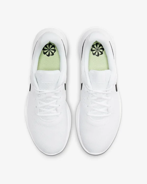 nike tanjun running shoe