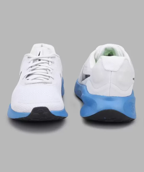 Nike Shoes Revolution 7